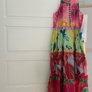Farm rio size XS Swiss dot floral maxi